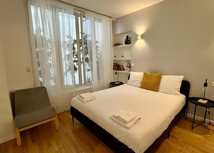 Goodguest-paris Sentier Montorgueil Mobility Lease