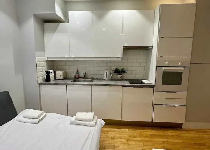 Goodguest-paris Sentier Montorgueil Mobility Lease *